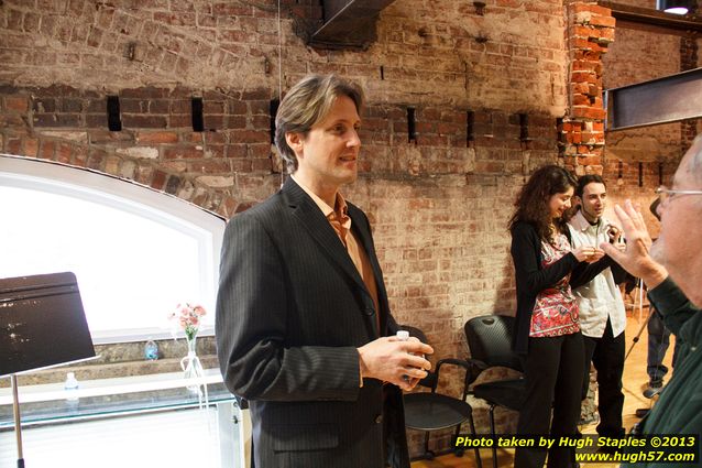 Wagner's "Die Walk�re": A Musical Analysis\nThe Wagner Society of Cincinnati and the Cincinnati Opera\nRic Furman, Heldontenor