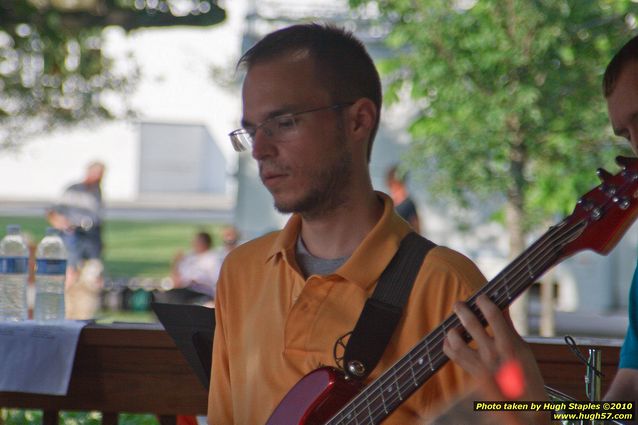 Miami University Steel Drum Band performs at Greenhills Concert on the Commons
